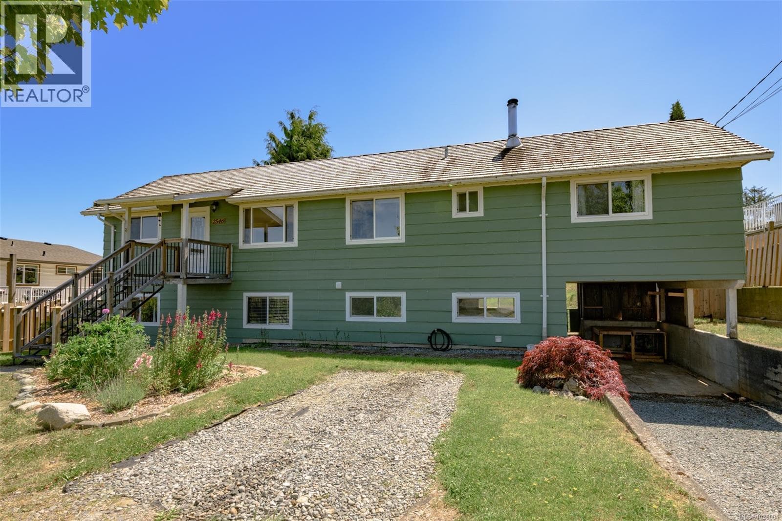 2546 Haddington Cres photo 2