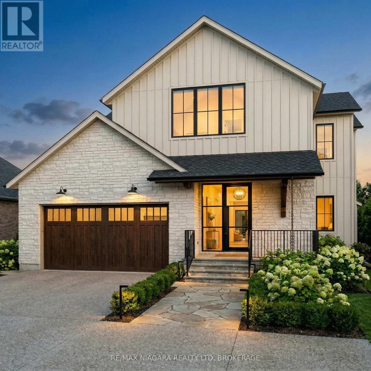 6148 CURLIN CRESCENT photo 2