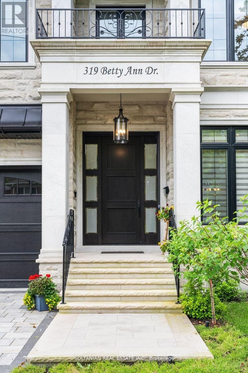 319 BETTY ANN DRIVE photo 2