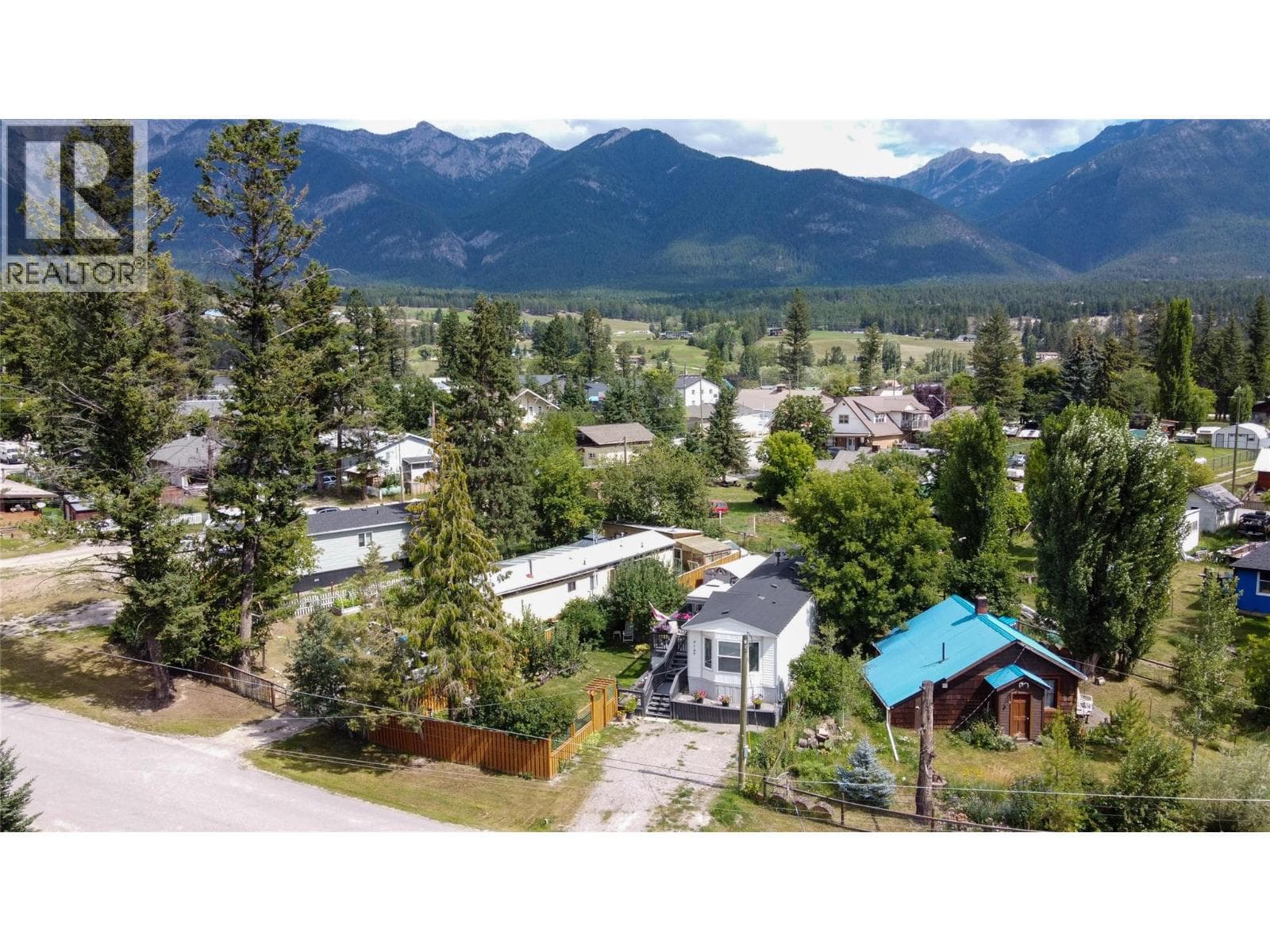 4789 Riverview Drive photo 5