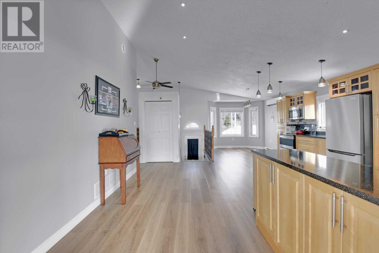 59 Maryland Drive photo 5