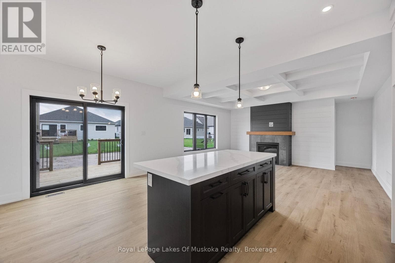114 BRANDON AVENUE photo 3