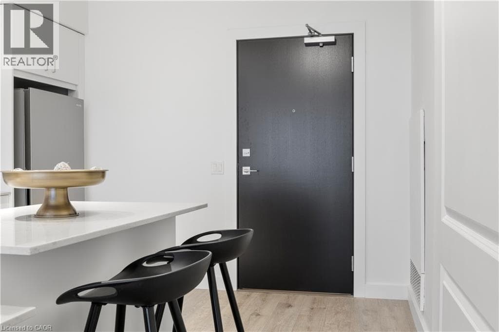 50 GRAND Avenue S Unit# 1905 photo 3