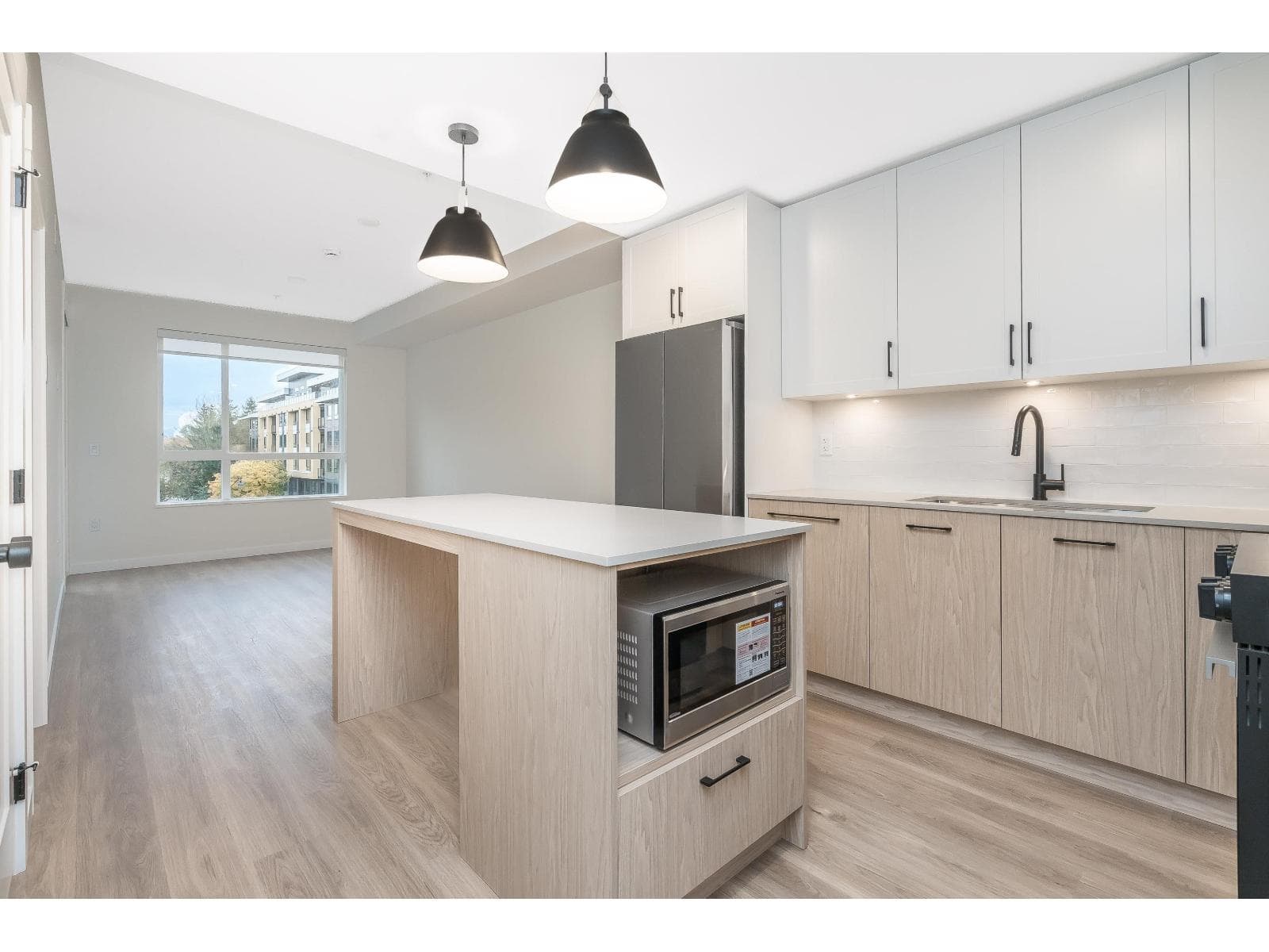 309 27215 ALDERGROVE TOWN CENTRE DRIVE photo 5