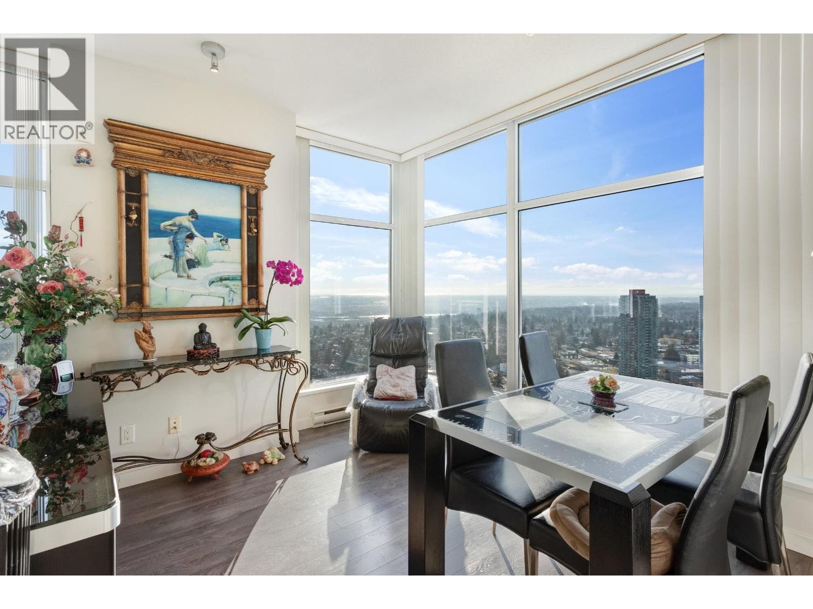 3806 4880 BENNETT STREET photo 4