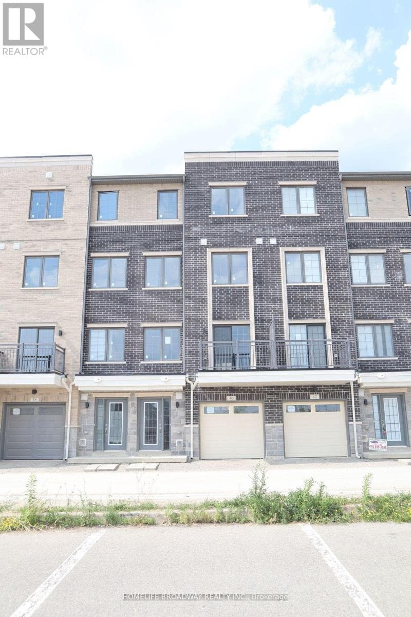 4 bed 5 bath single family at 40 CLIPPERS CRESCENT — $1,150,000