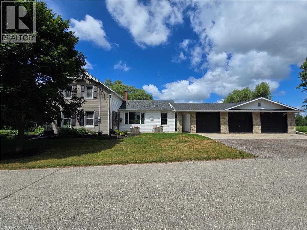 2081 JOHN Street photo 2
