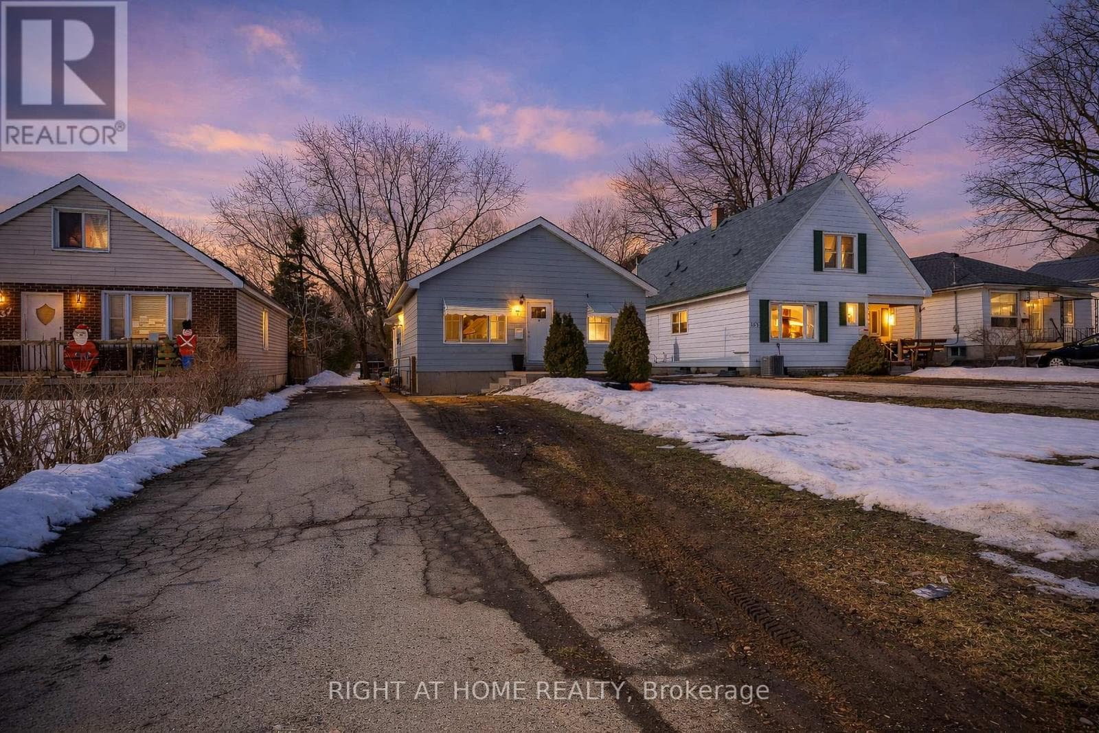 151 HALE STREET photo 2