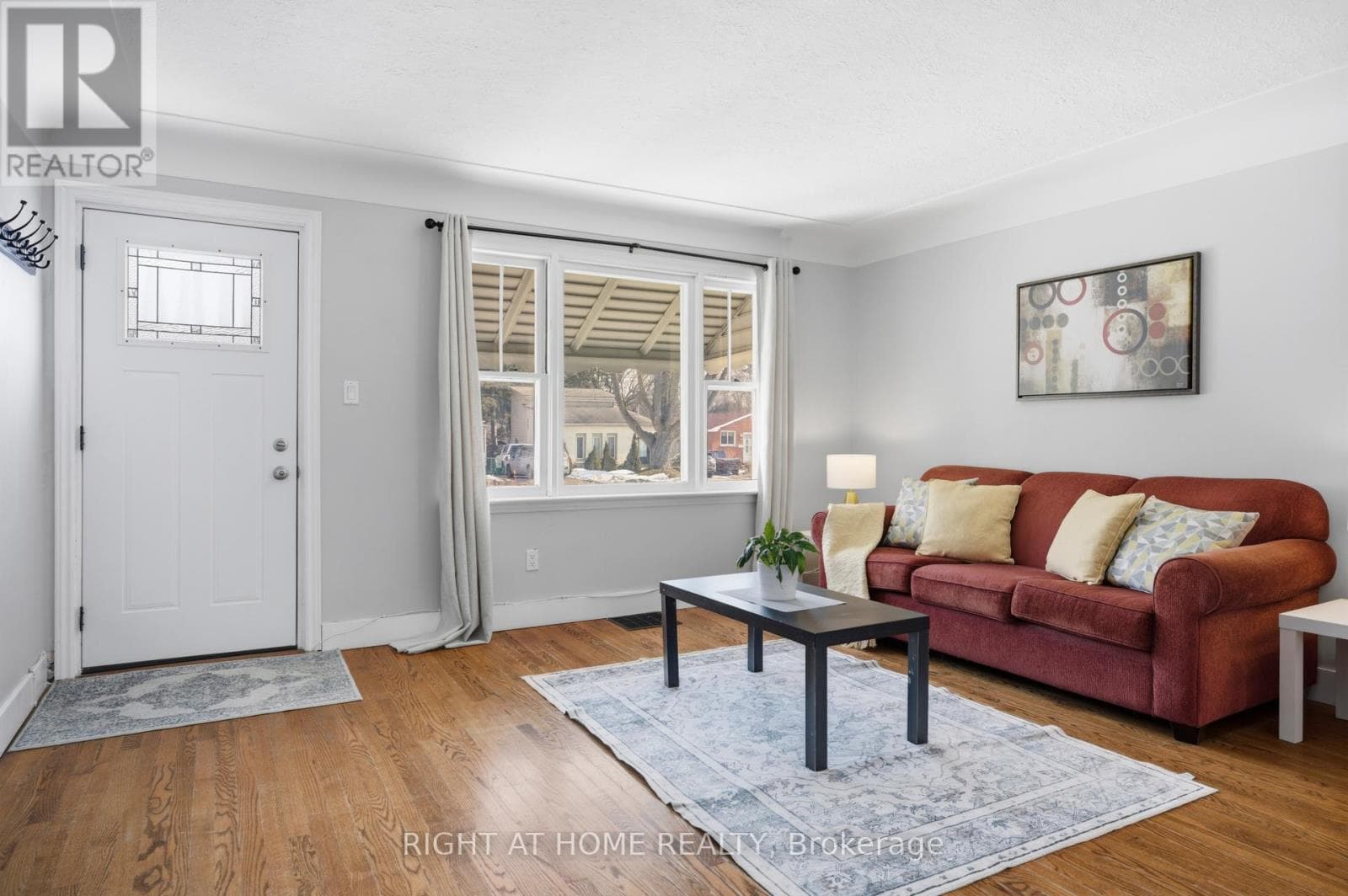 151 HALE STREET photo 3