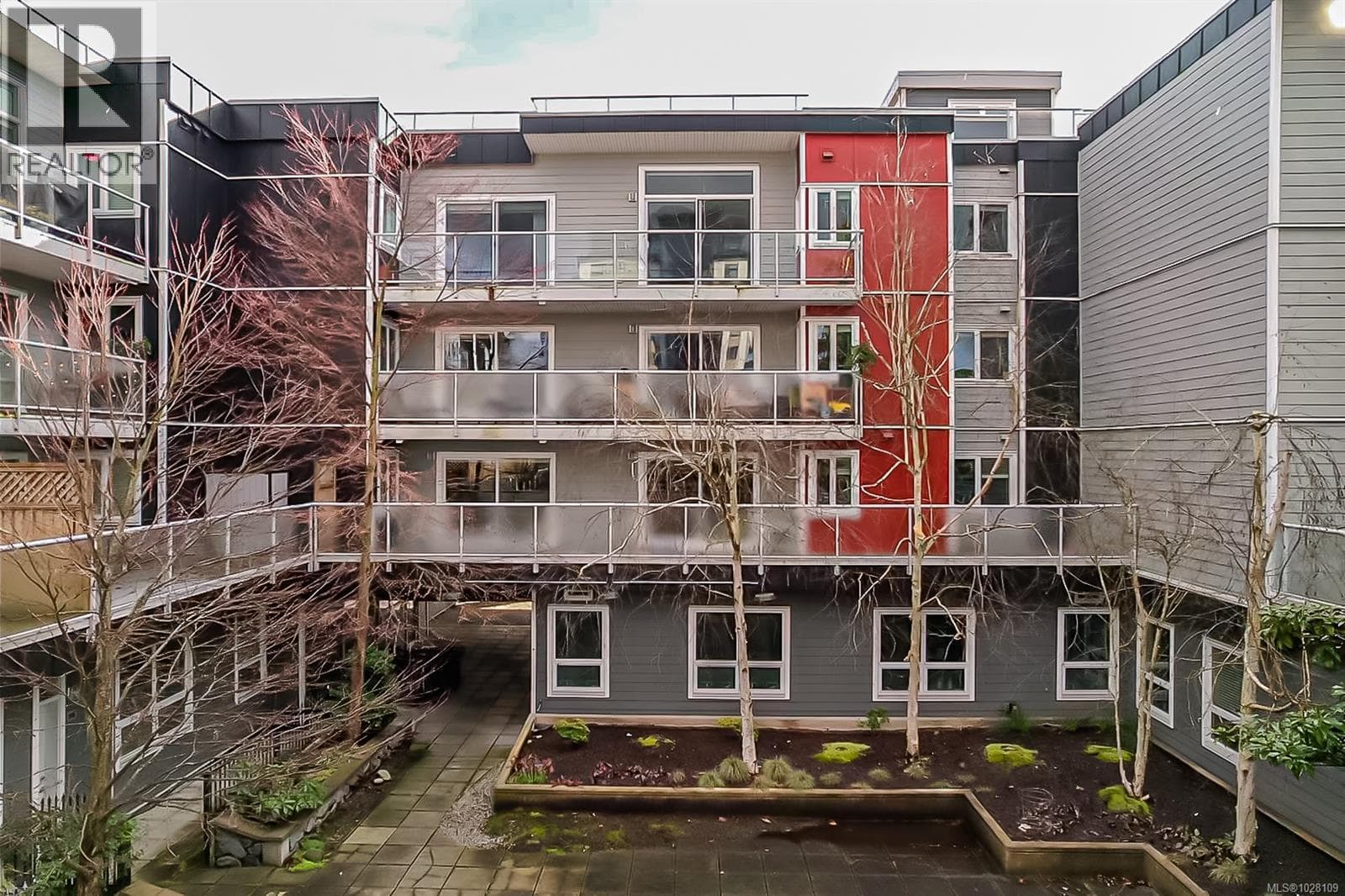 210 1315 Esquimalt Rd photo 5
