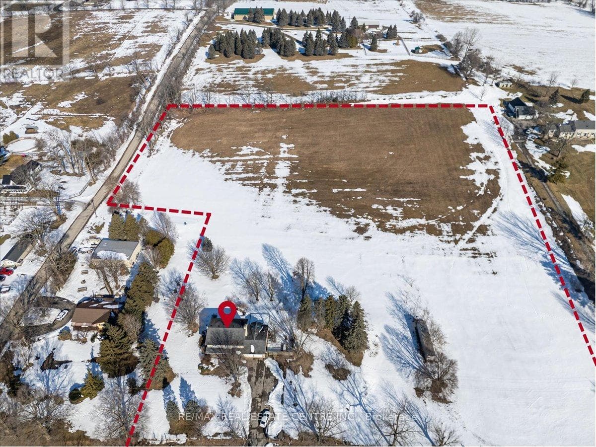 1093 REGIONAL ROAD 97 photo 3
