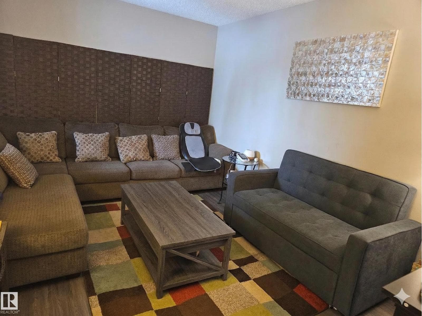 223 KASKITAYO CT NW photo 3