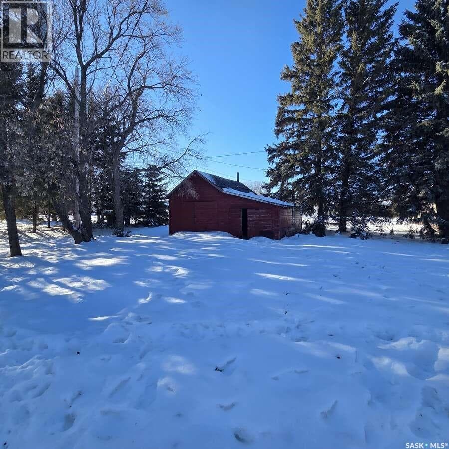 128 Railway AVENUE — photo 3