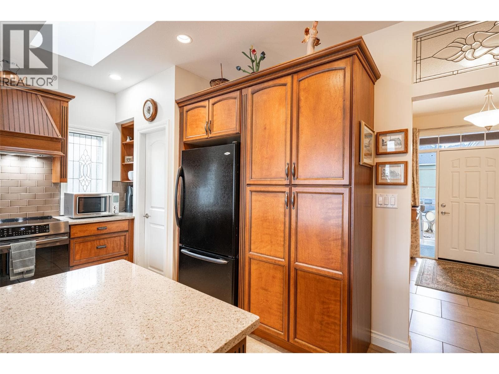 6905 MOUNTAINVIEW Drive photo 4