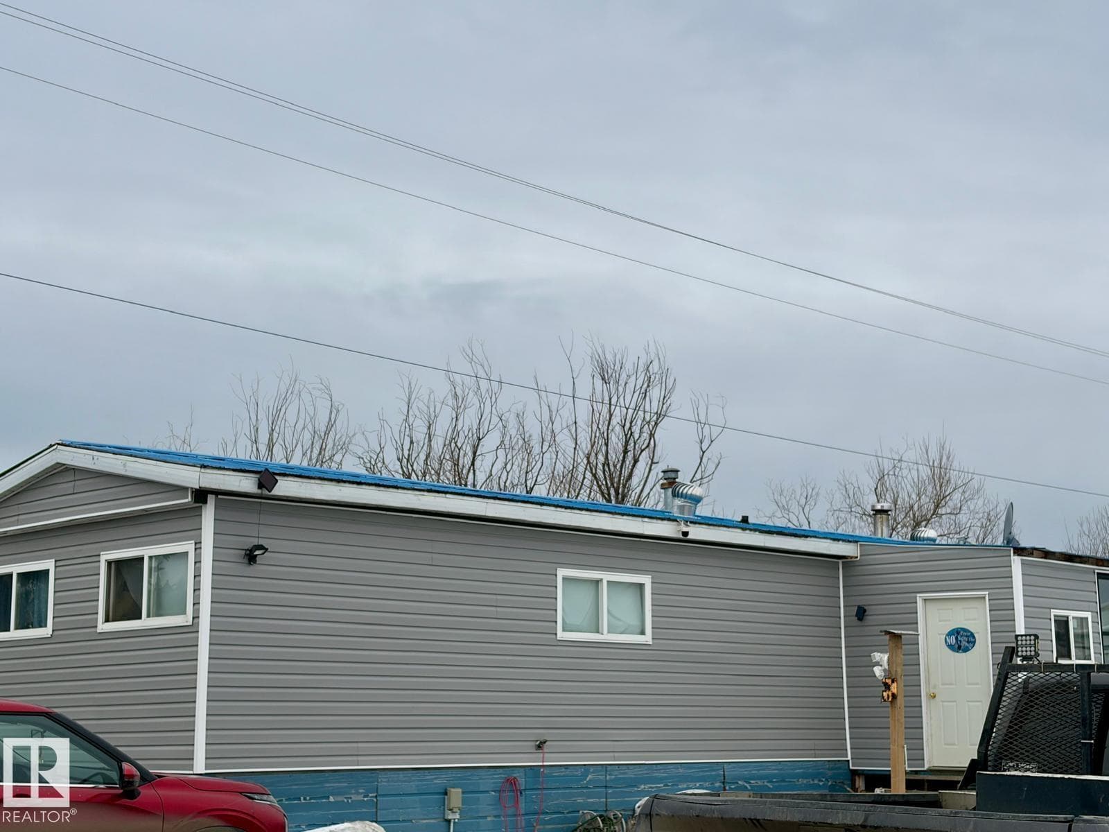 218 Hwy 13 E — photo 5
