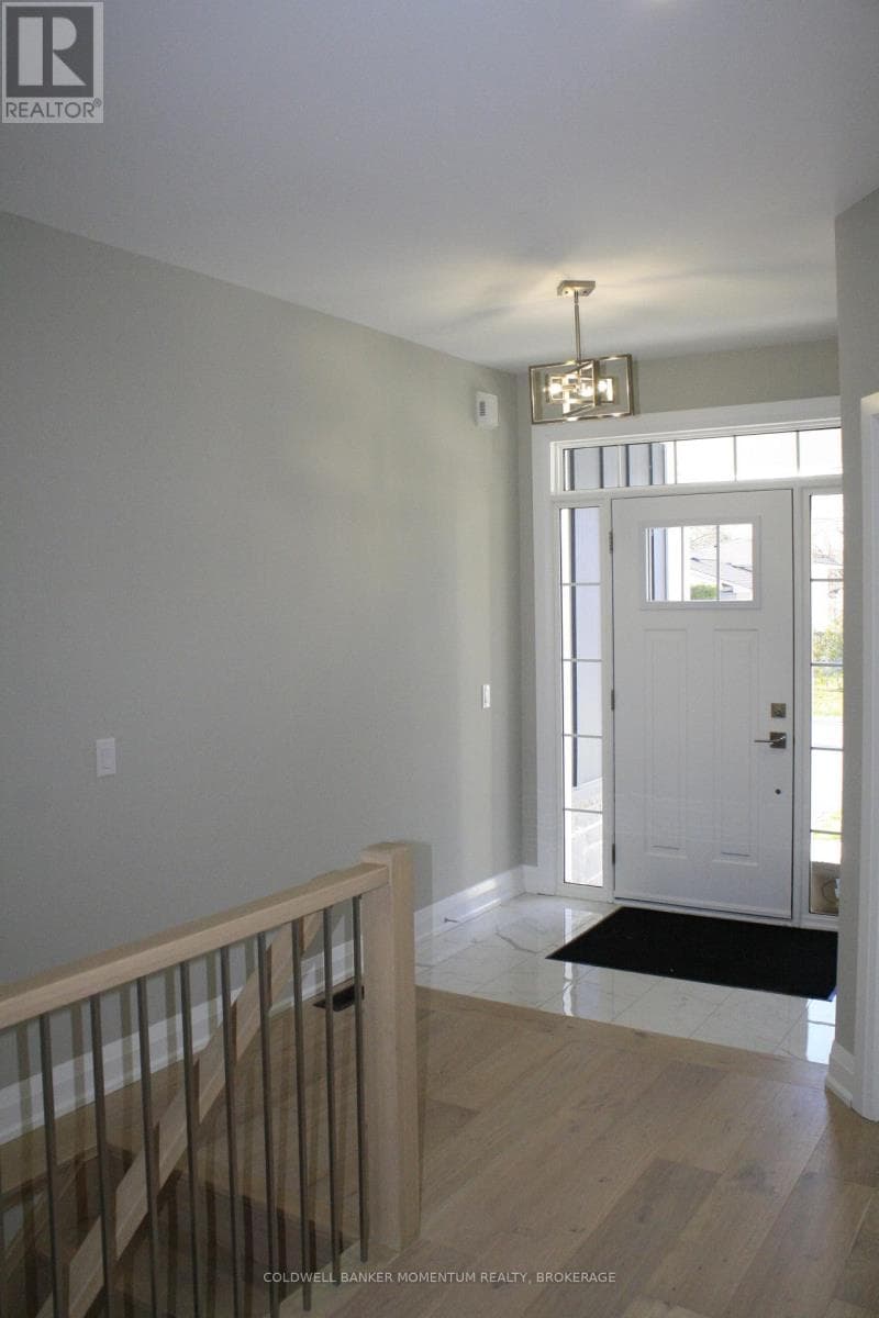 342 BASSETT AVENUE photo 4