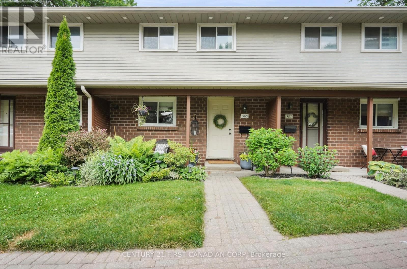 3 bed 2 bath single family at 589 GRIFFITH STREET — $450,000