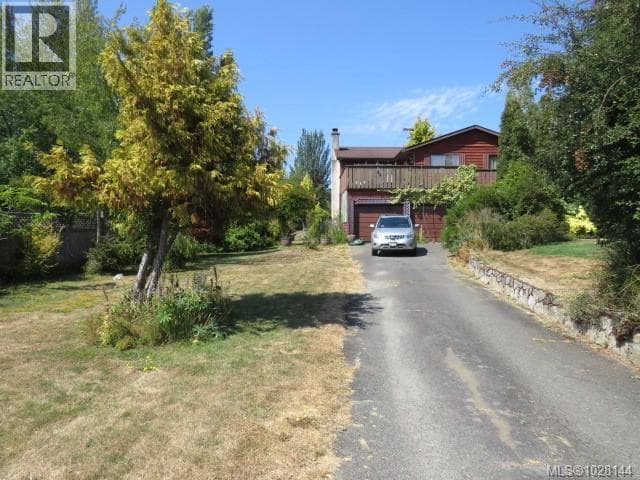 9254 Rideau Ave photo 3