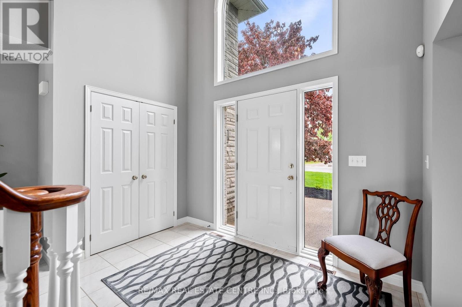 1 BROWN AVENUE photo 4