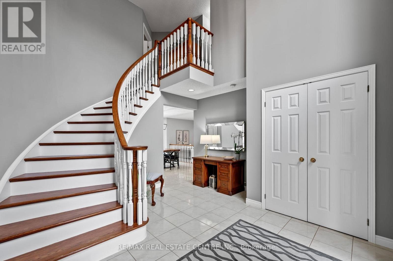 1 BROWN AVENUE photo 5