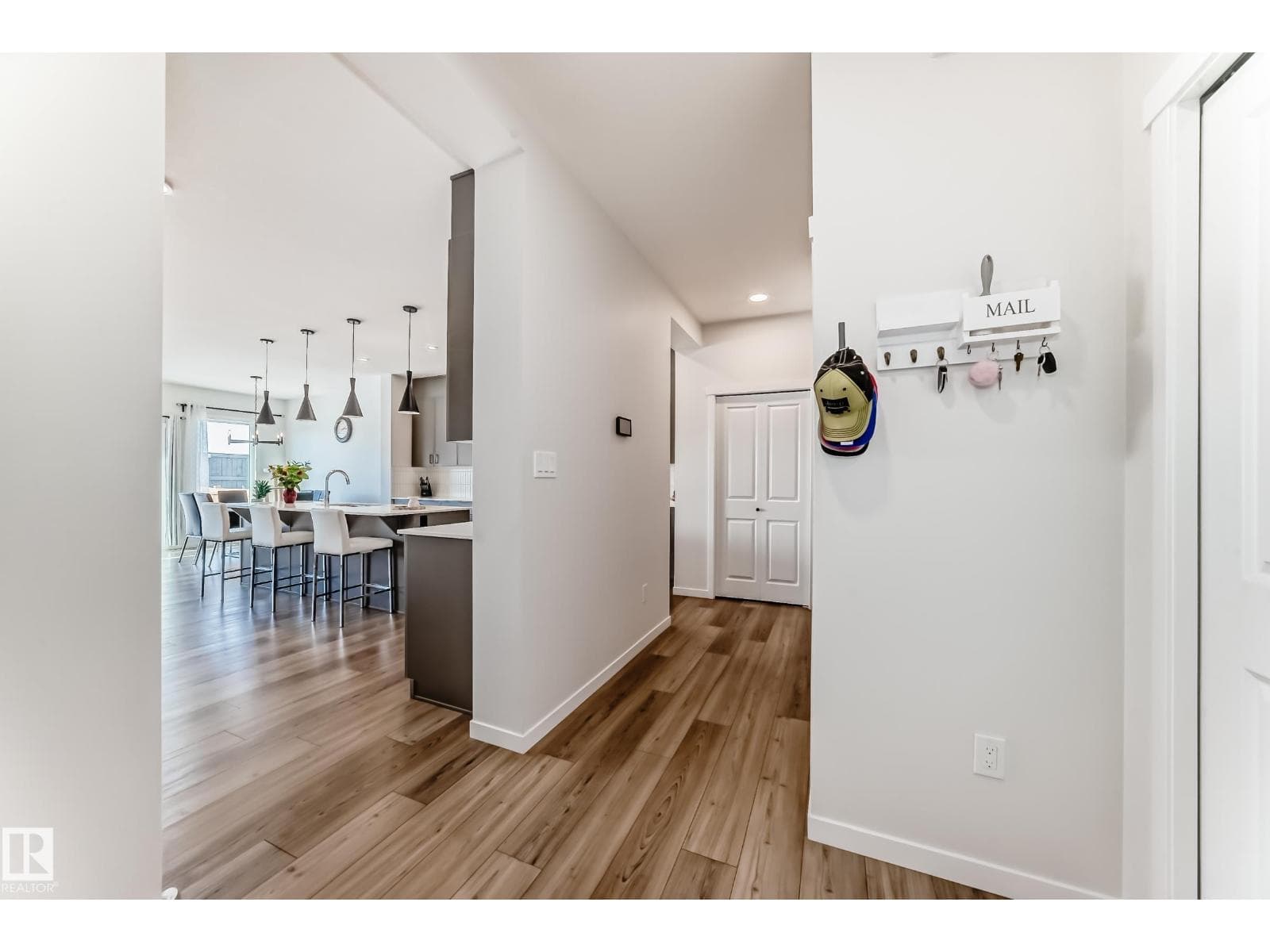 17608 49 ST NW photo 5