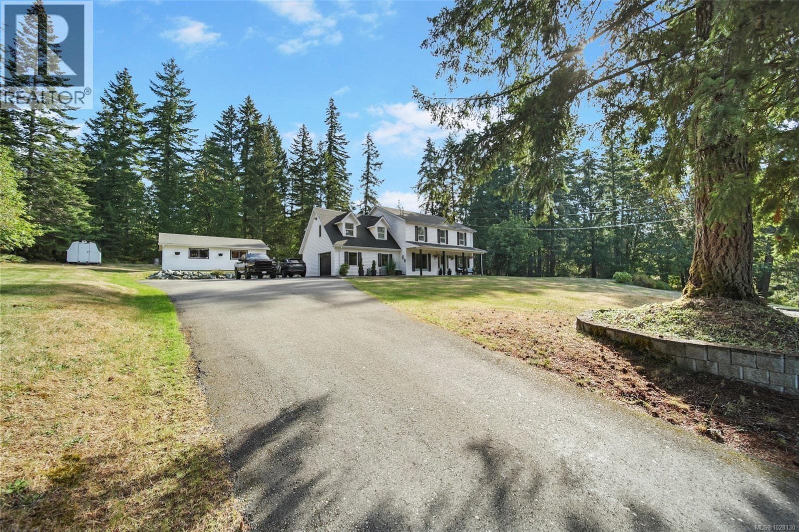 6235 Karen Pl photo 2