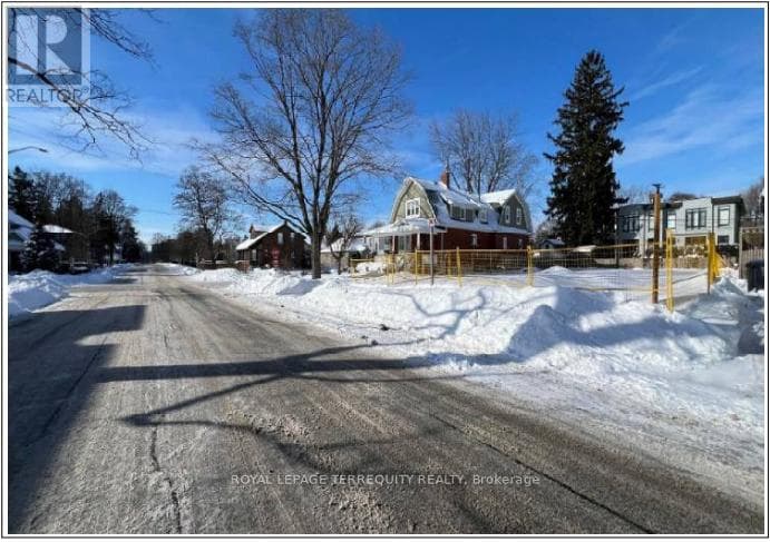 vacant land at 52 FOREST AVENUE — $1,089,000