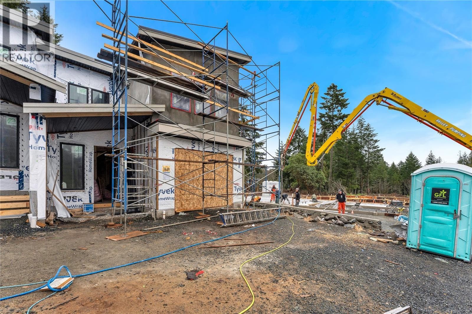 3849 Olympian Way photo 3