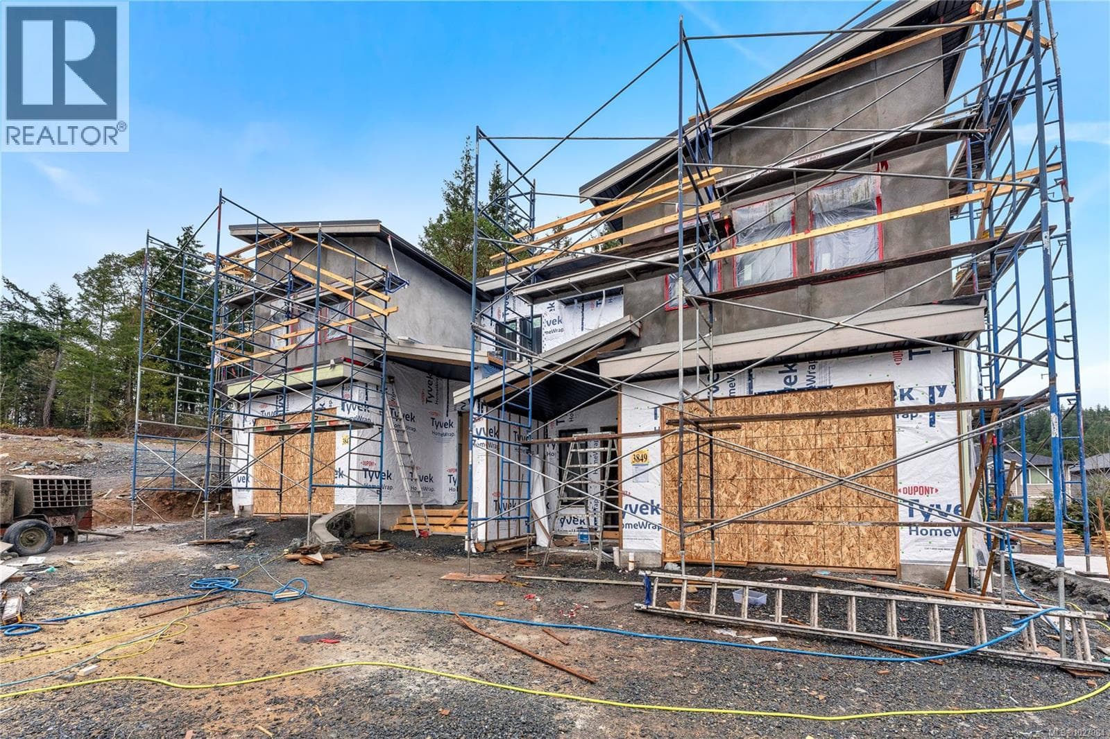 3849 Olympian Way photo 5