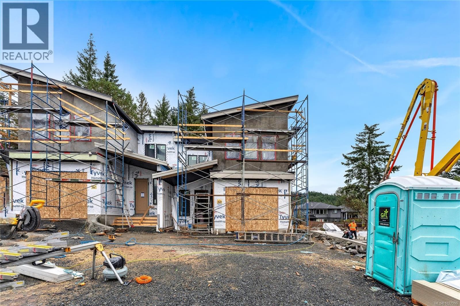 3847 Olympian Way photo 5