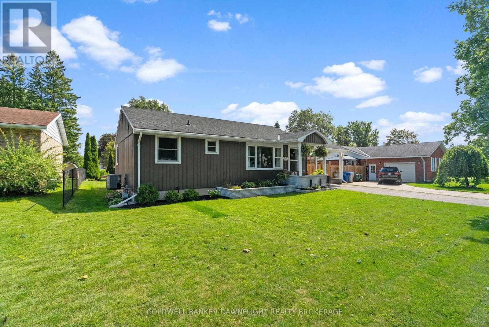 74 EAST WILLIAM STREET photo 3