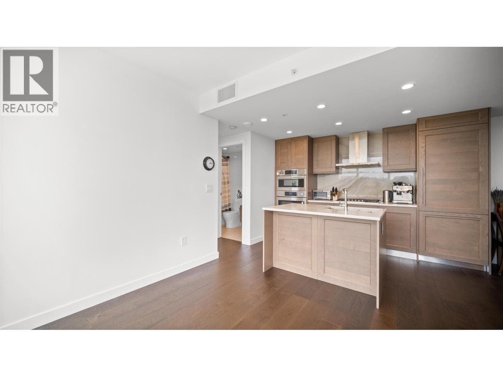602 5629 BIRNEY AVENUE photo 5