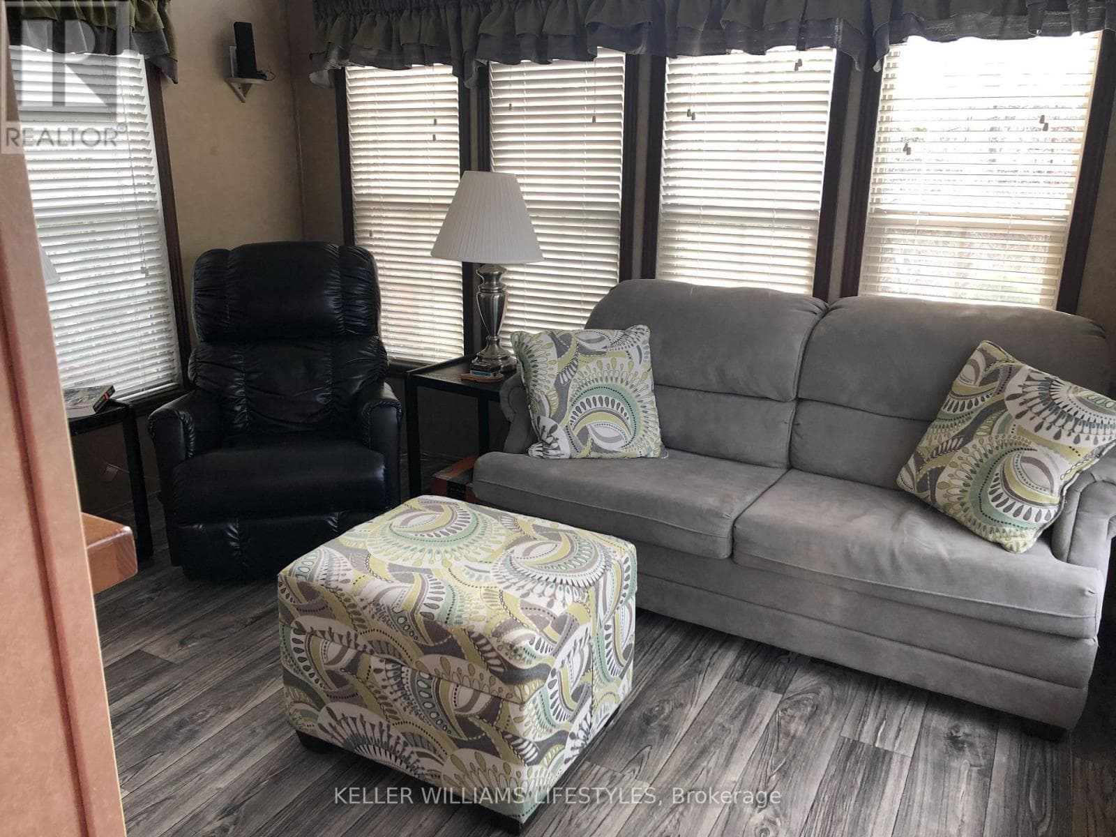 4 - 77719 BLUEWATER HIGHWAY photo 2