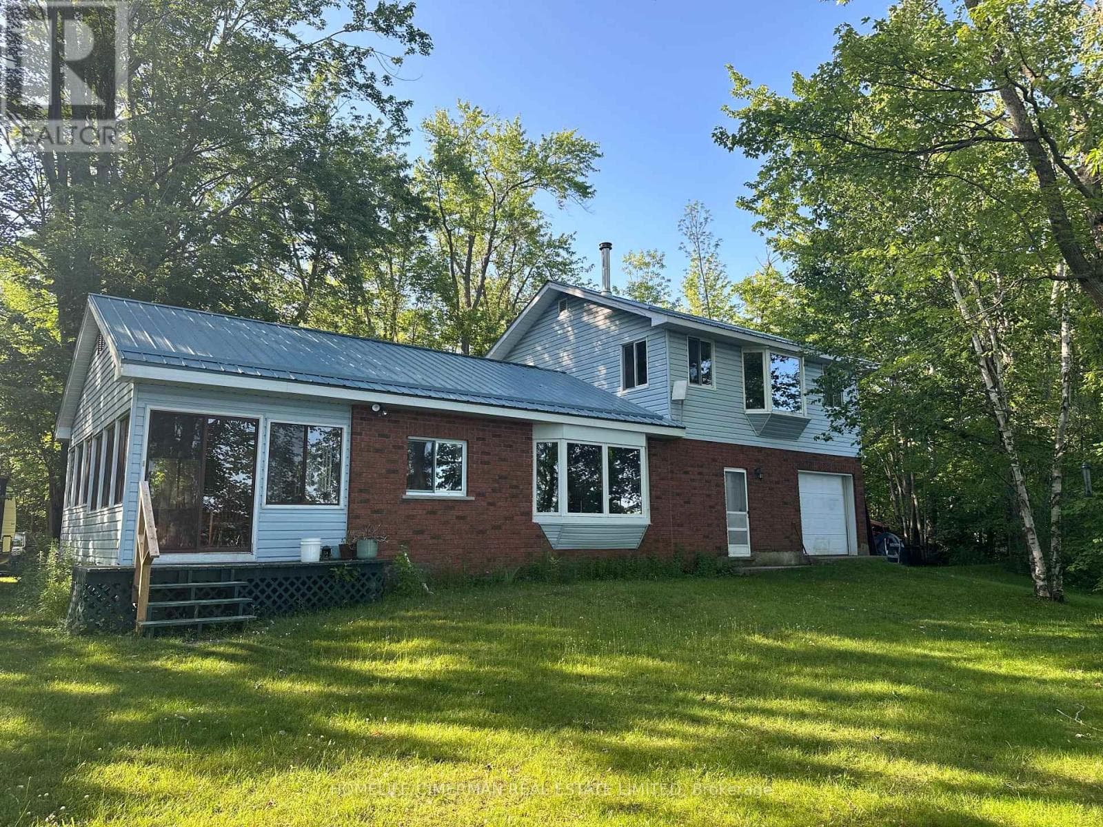 3 bed 2 bath single family at 98 MCLEISH DRIVE — $749,000