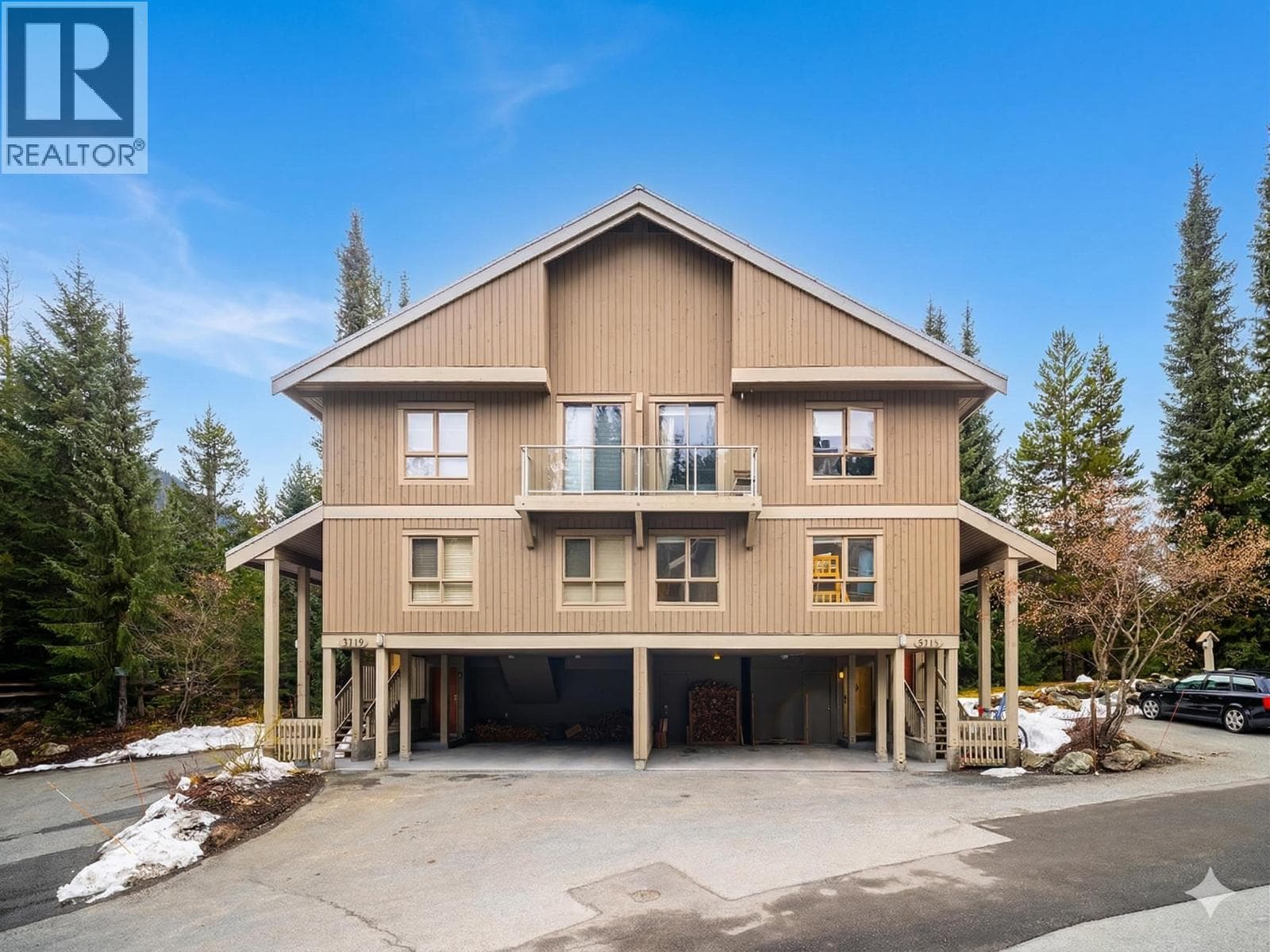 2 bed 3 bath single family at 3114 ST MORITZ CRESCENT — $1,699,000