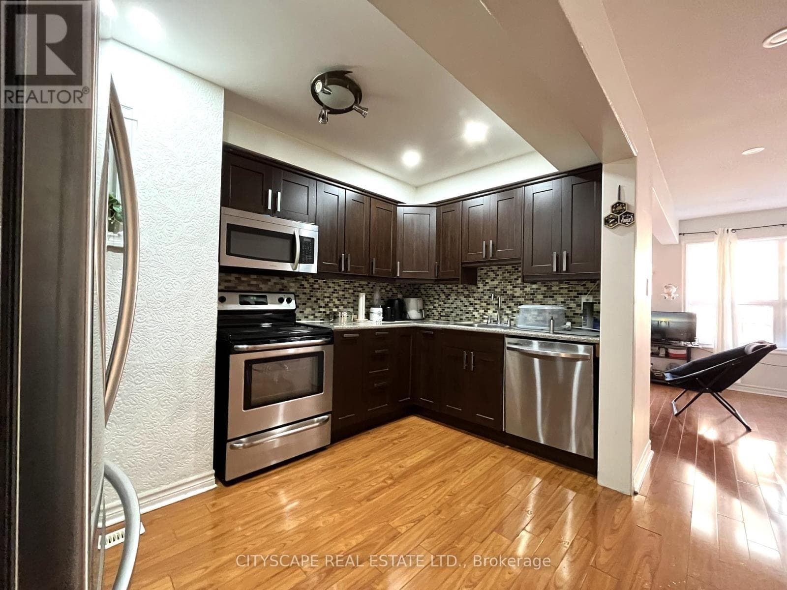 68 GILGORM ROAD photo 4