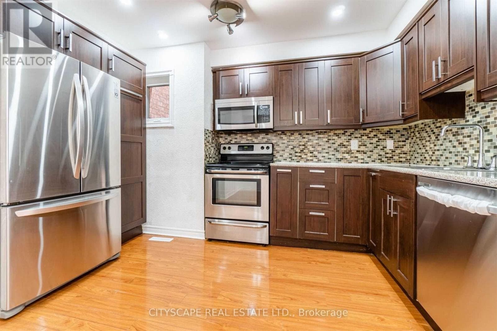 68 GILGORM ROAD photo 5