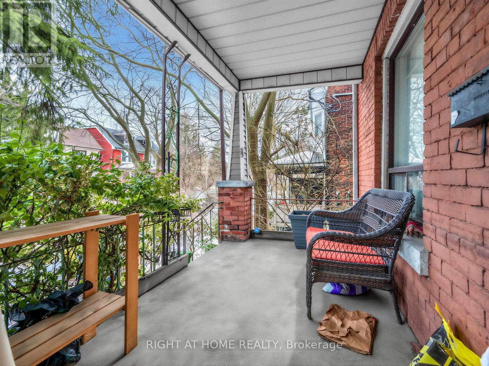 542 CRAWFORD STREET photo 2