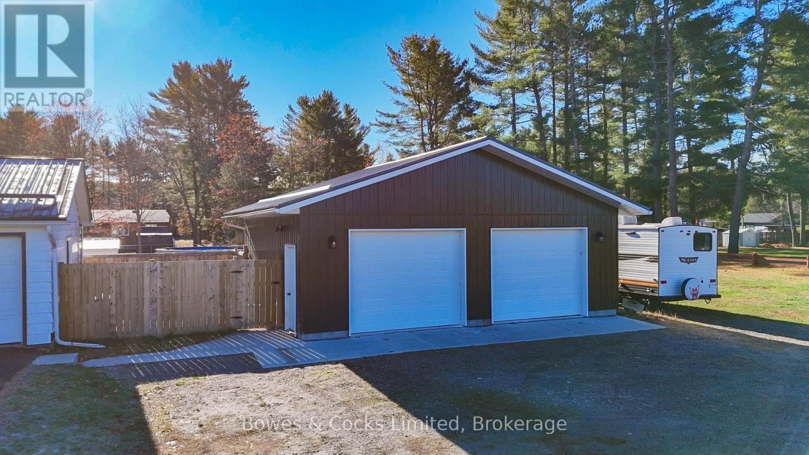 159 SOUTH BAPTISTE LAKE ROAD photo 3