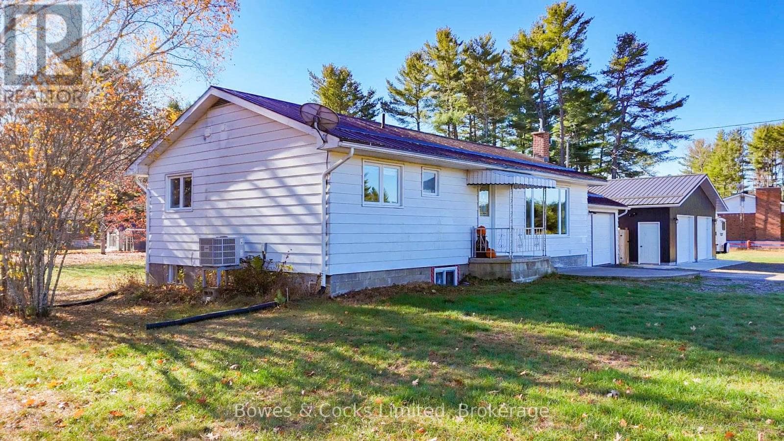 159 SOUTH BAPTISTE LAKE ROAD photo 4