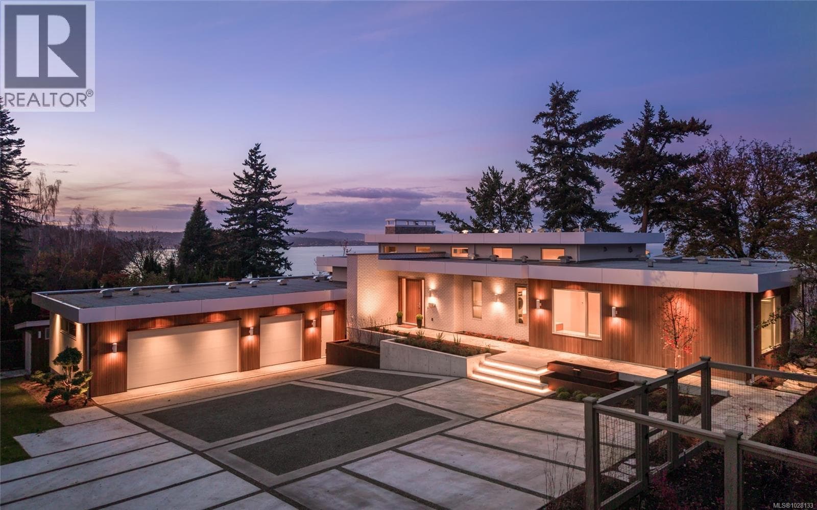 4 bed 5 bath single family at 4570 Bissenden Pl — $7,220,000