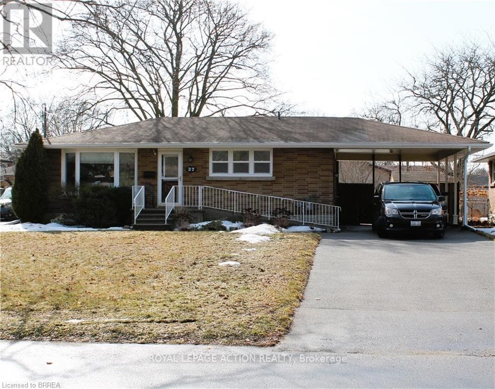 4 bed 2 bath single family at 27 COLLINGDON DRIVE — $649,900