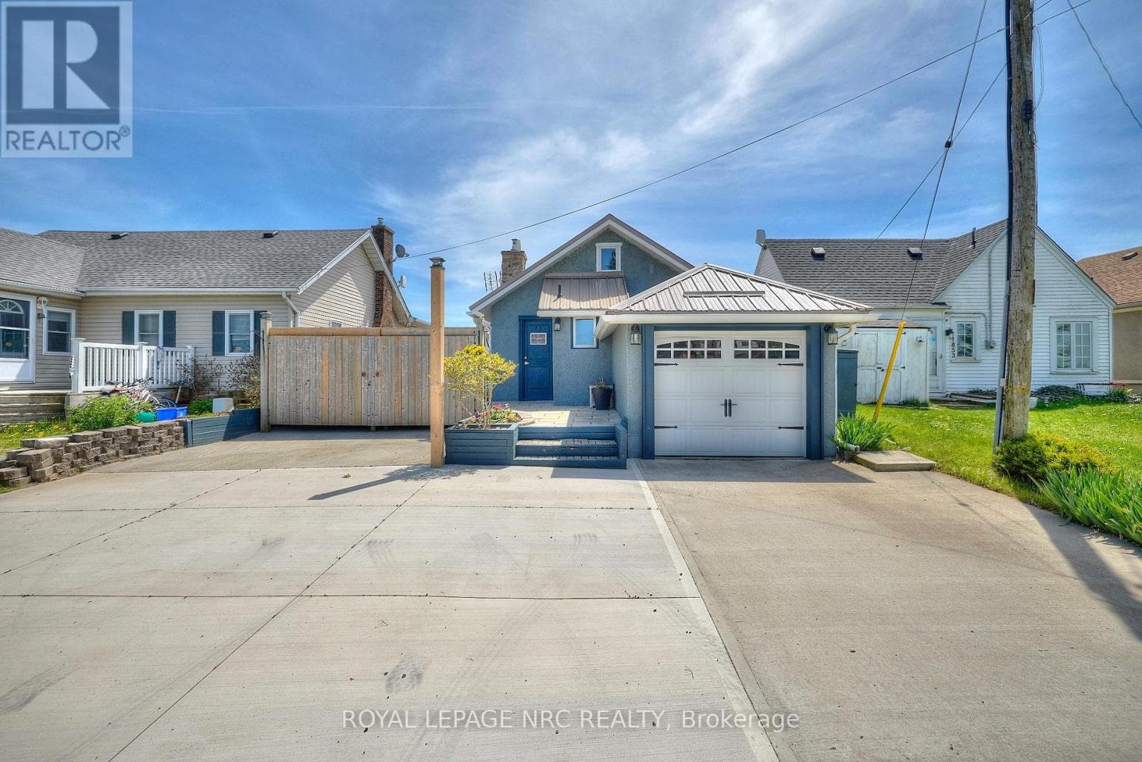2 bed 1 bath single family at 11851 LAKESHORE ROAD — $625,000