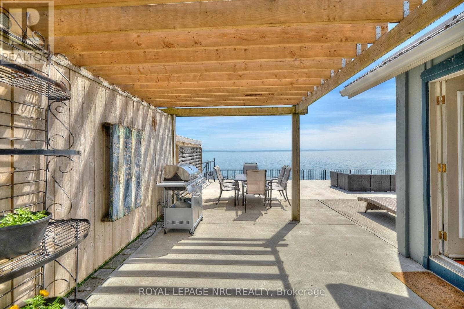 11851 LAKESHORE ROAD photo 4