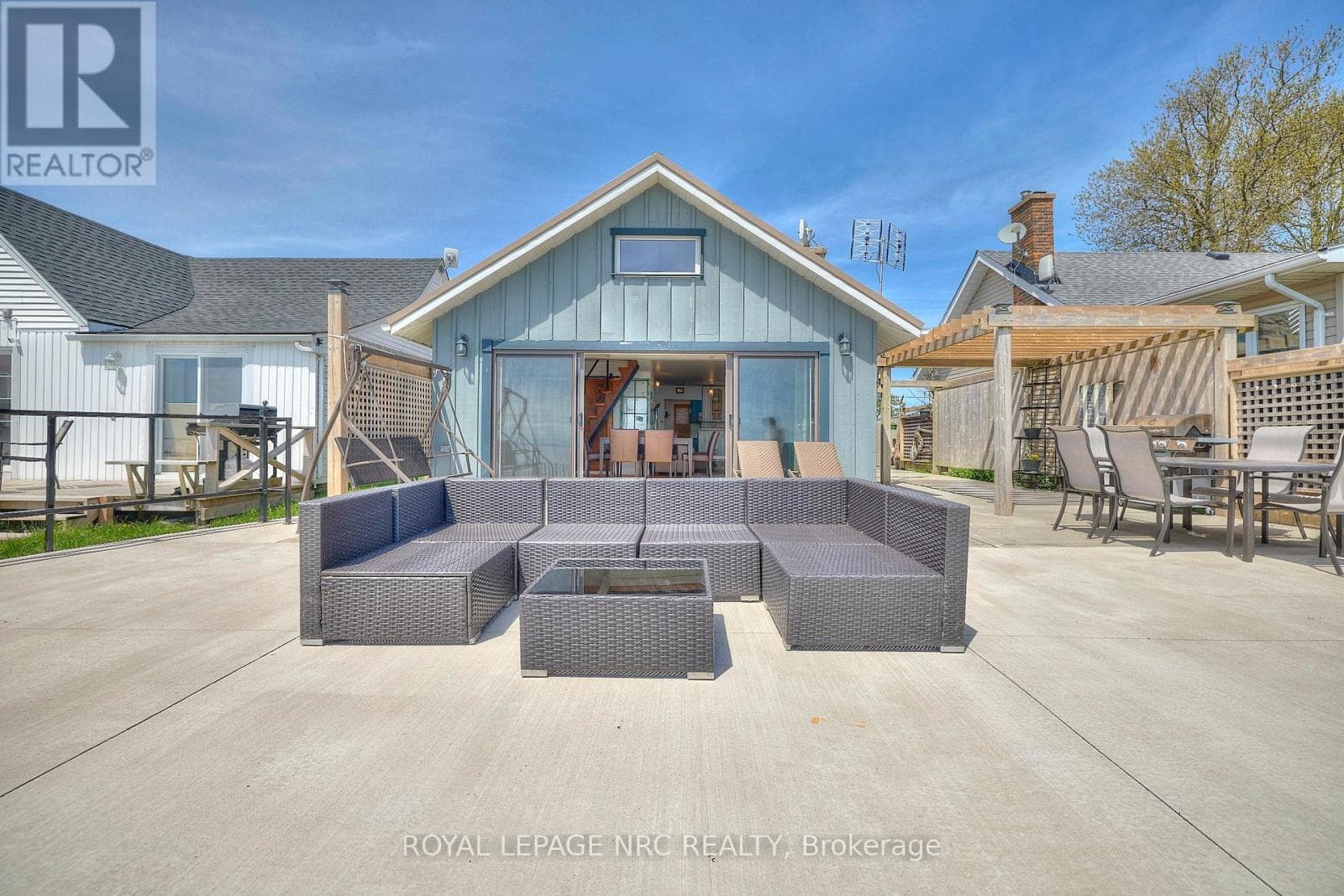 11851 LAKESHORE ROAD photo 5