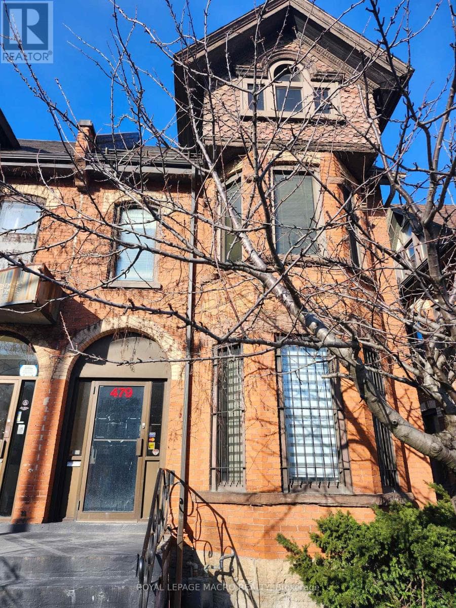 retail at 479 MAIN STREET E — $469,900