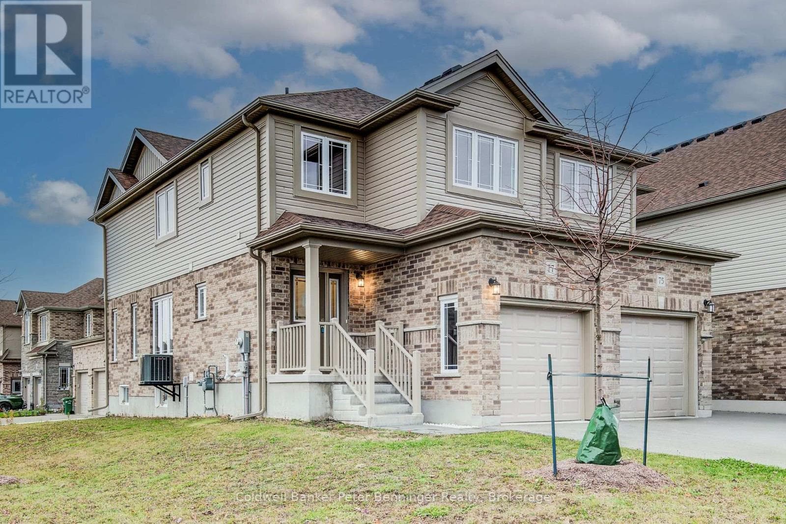 77 JOHN BRABSON CRESCENT photo 2