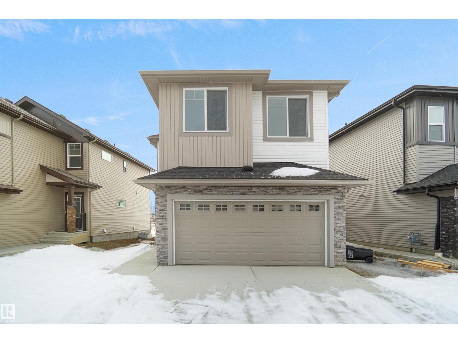 1323 11 AV NW photo 2