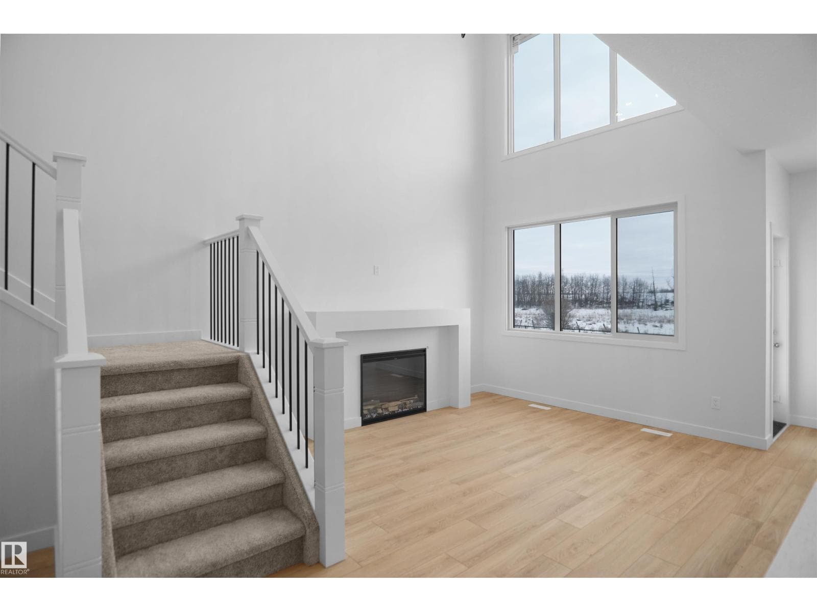 1323 11 AV NW photo 5