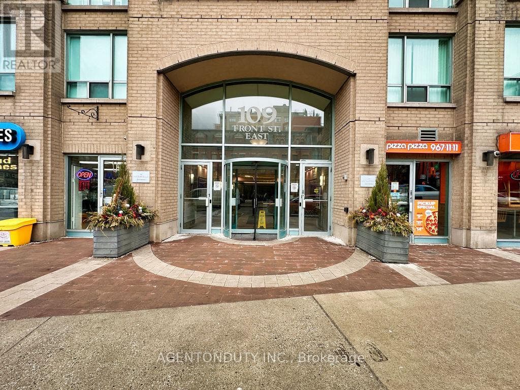 1 bed 1 bath single family at 626 - 109 FRONT STREET E — $529,000